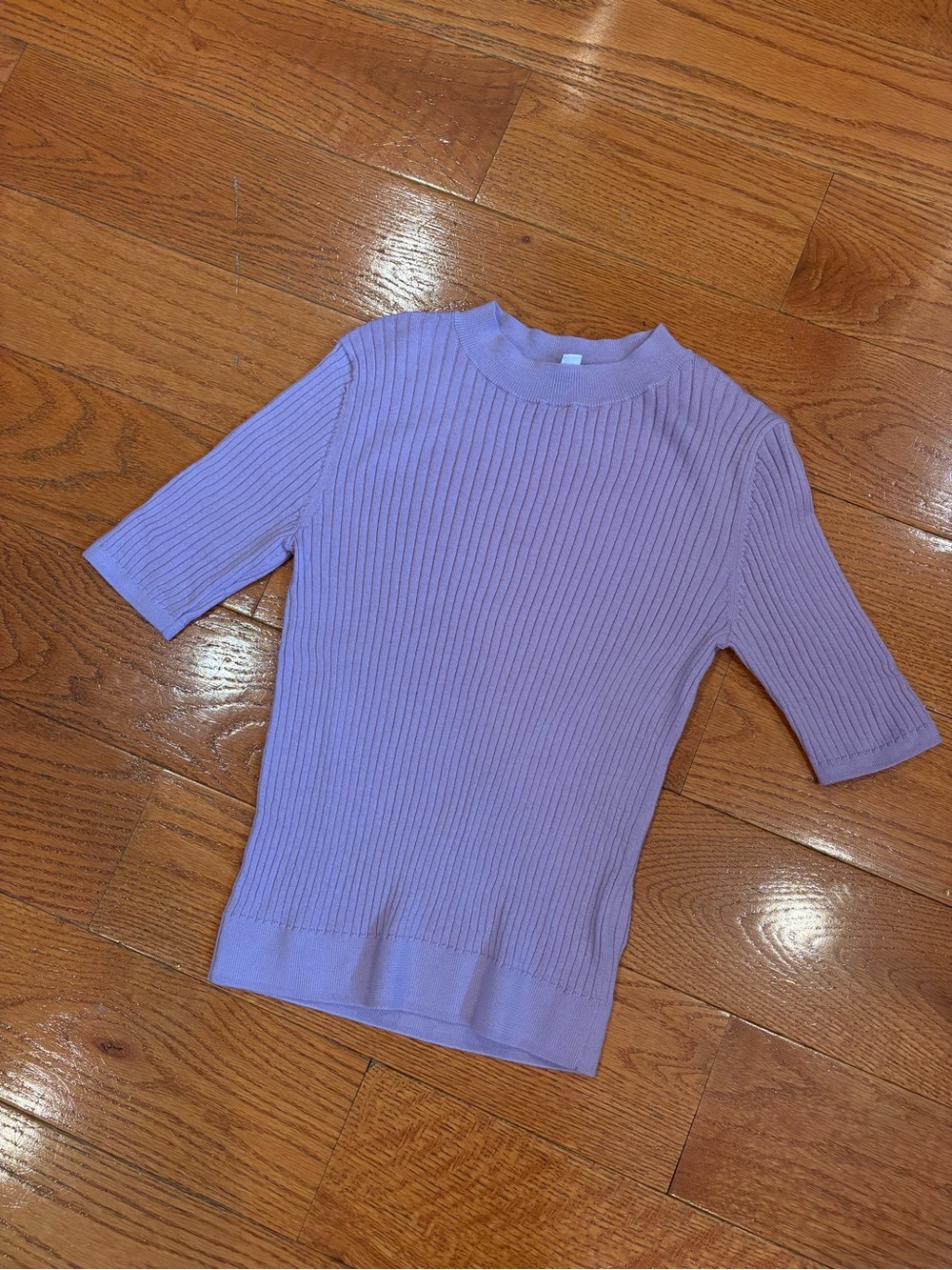 Uniqlo 100% Wool Ribbed Mock Neck Knit Top Lavender Purple Size Medium